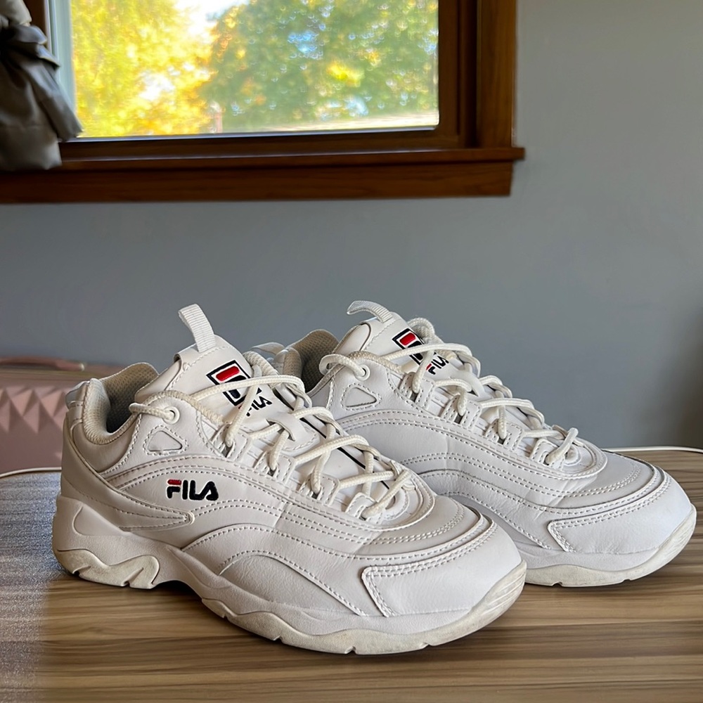 Fila white sneakers (size 8)